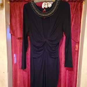 BLACK SHINEY STUDDED LONG SLEEVES DRESS